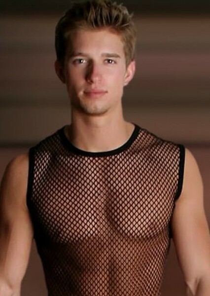 Drew Van Acker photo