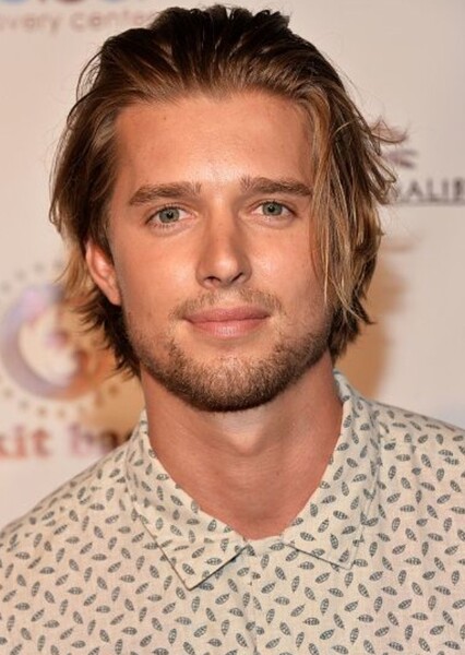 Drew Van Acker photo