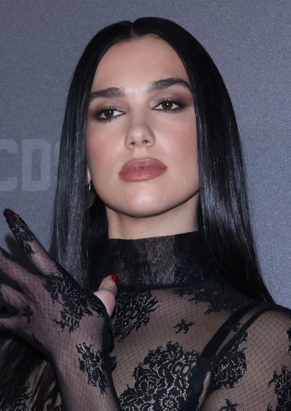 Dua Lipa photo