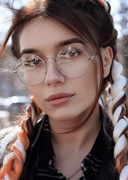 Dua Lipa photo