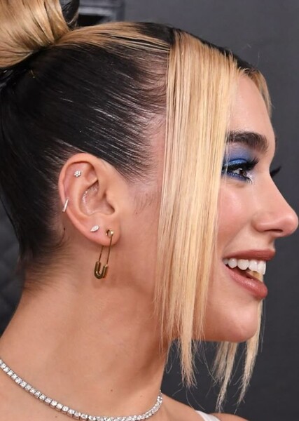 Dua Lipa photo