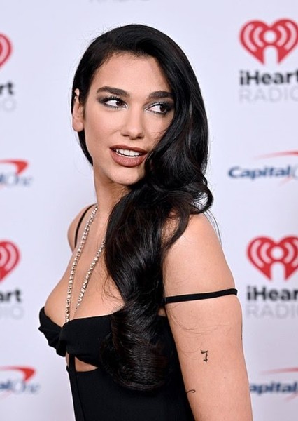 Dua Lipa photo