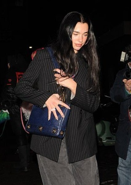 Dua Lipa photo