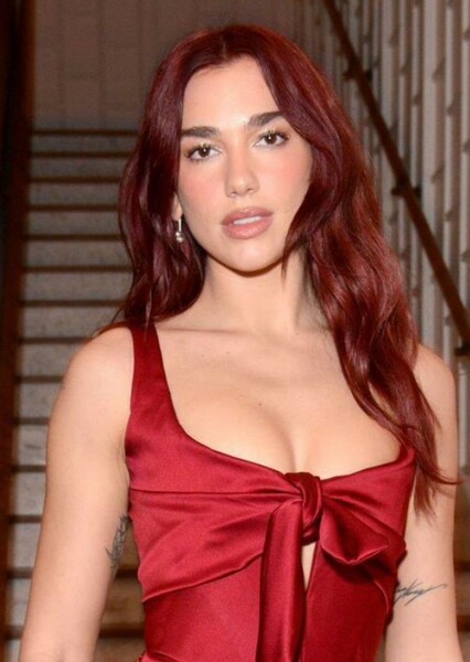 Dua Lipa photo
