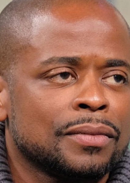 Dulé Hill photo