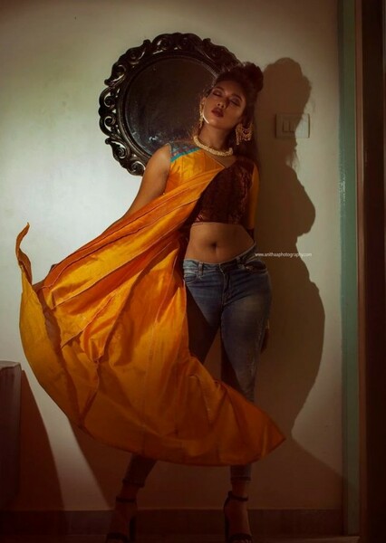 Dushara Vijayan photo