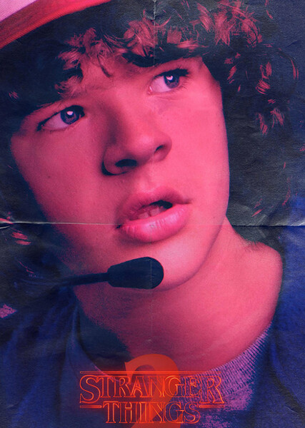 Dustin Henderson photo