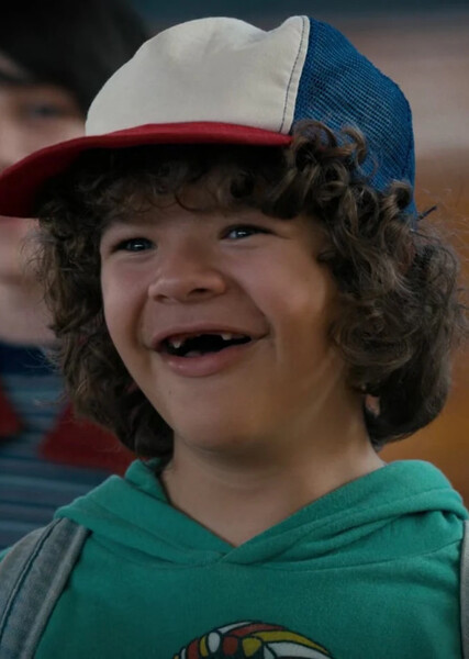 Dustin Henderson photo