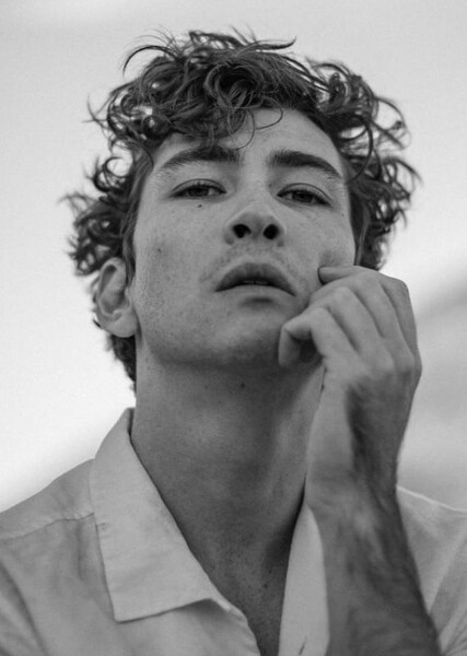 Dylan Arnold photo
