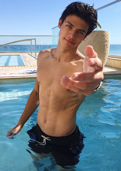 Dylan Jordan photo