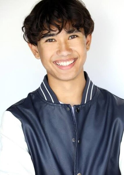 Dylan Kento Curtis photo