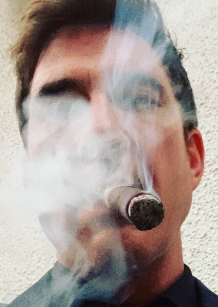 Dylan McDermott photo