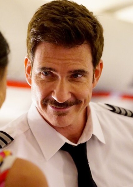 Dylan McDermott photo