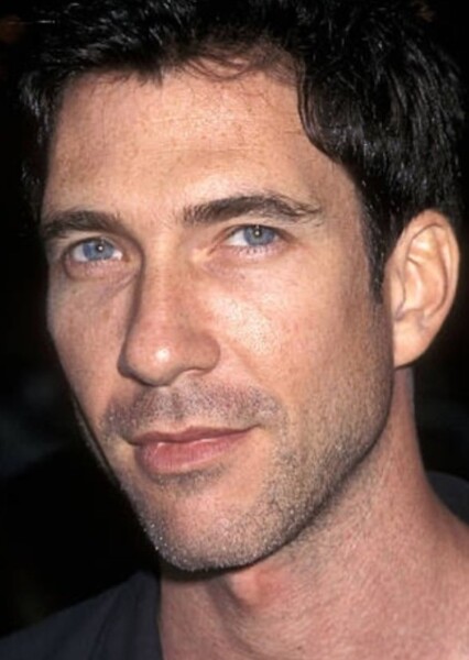 Dylan McDermott photo