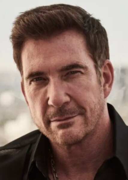 Dylan McDermott photo