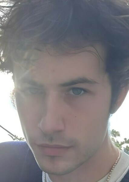 Dylan Minnette photo