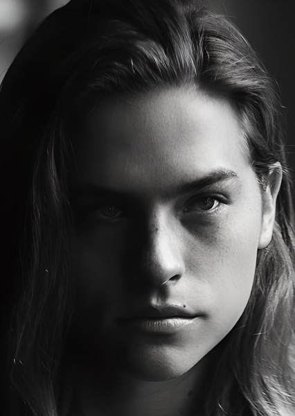 Dylan Sprouse photo
