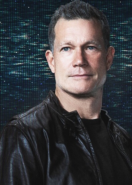 Dylan Walsh photo