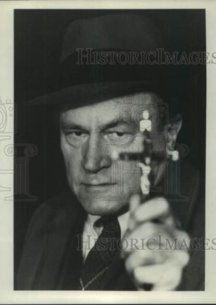 E.G. Marshall photo