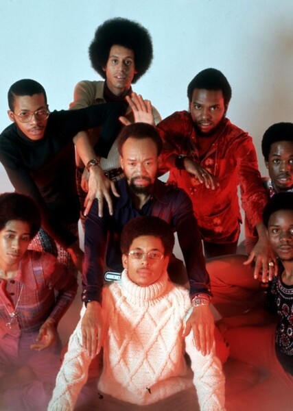 Earth , Wind , & Fire