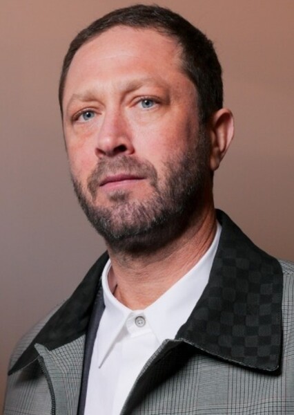 Ebon Moss-Bachrach photo