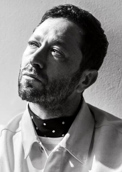 Ebon Moss-Bachrach photo
