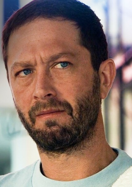 Ebon Moss-Bachrach photo