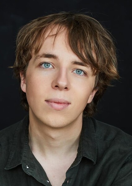 Ed Oxenbould photo