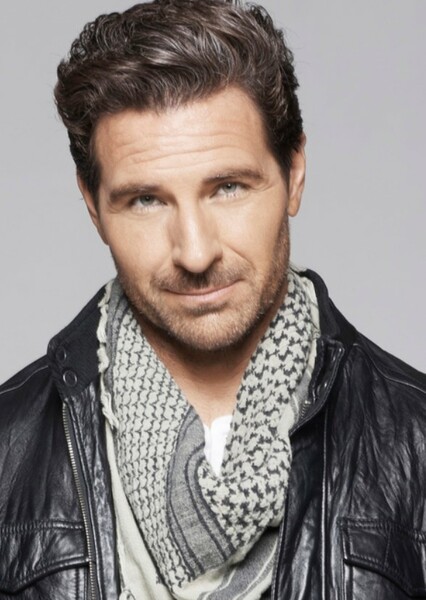 Ed Quinn photo