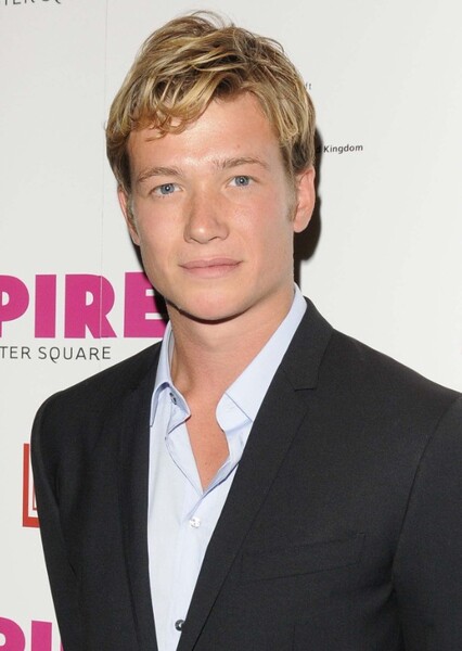 Ed Speleers photo