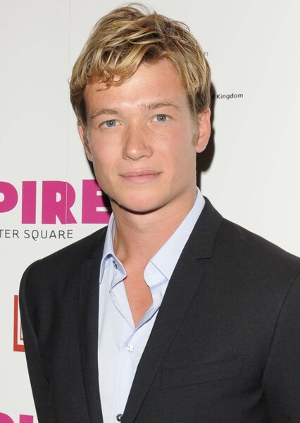 Ed Speleers photo