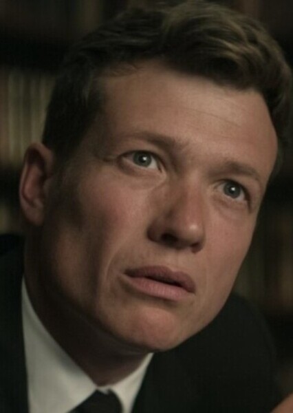 Ed Speleers photo