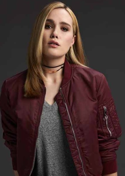 Eden Brolin photo