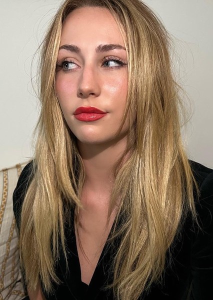 Eden McCoy photo