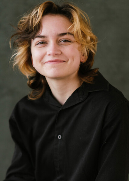 Eden Perkins photo