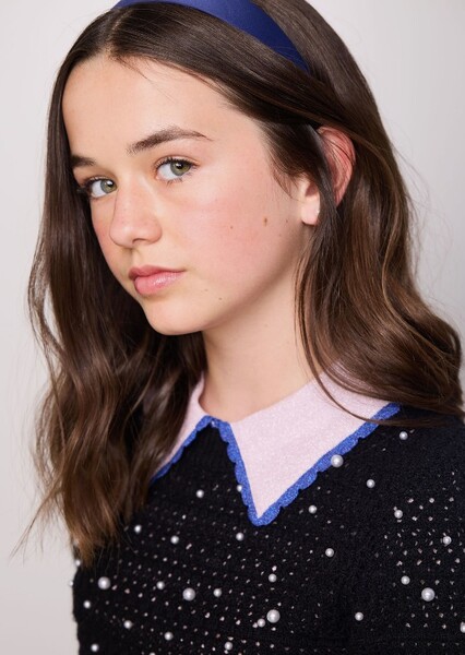 Eden Stephens photo