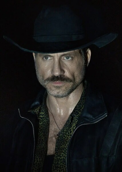 Edgar Ramírez photo