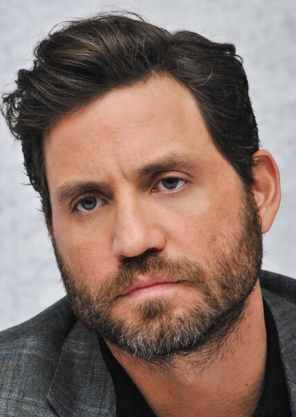 Edgar Ramírez photo