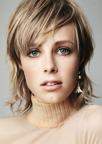 Edie Campbell photo
