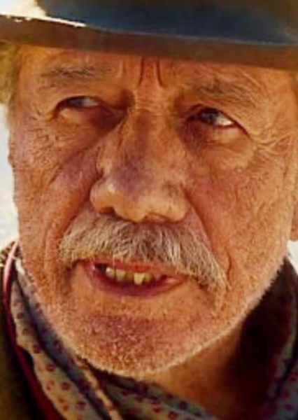 Edward James Olmos