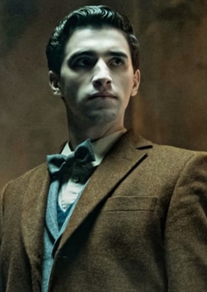 Edwin Payne (Dead Boy Detectives) photo