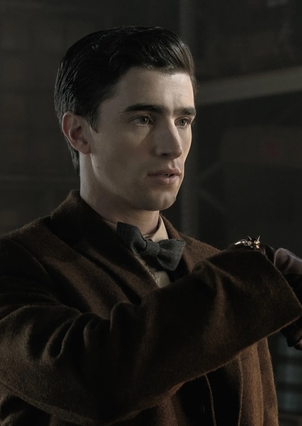 Edwin Payne (Dead Boy Detectives) photo