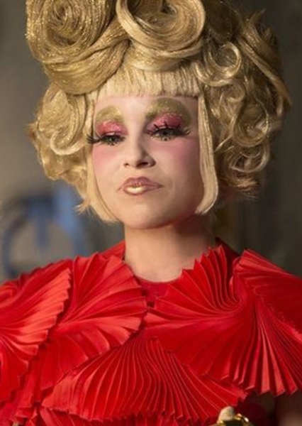 Effie Trinket photo