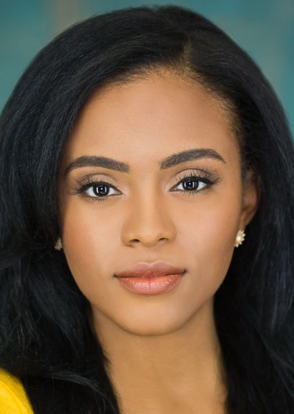 Efrangeliz Medina photo