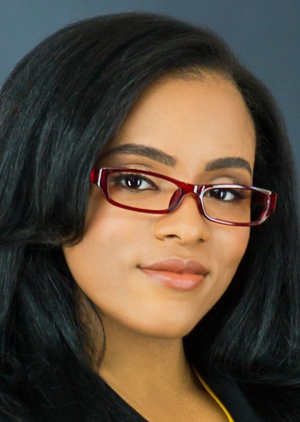 Efrangeliz Medina photo
