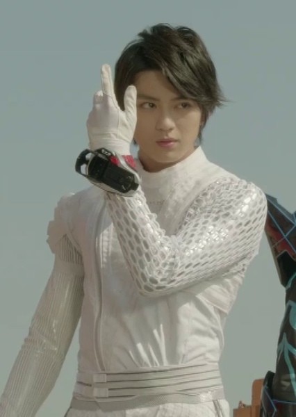 Eiji Tomari (Kamen Rider Drive) photo