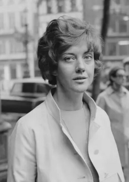Eileen Atkins photo