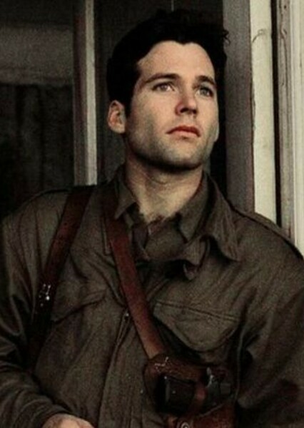Eion Bailey photo