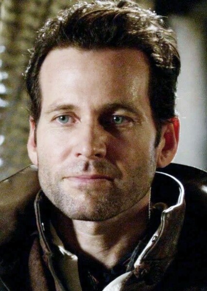 Eion Bailey photo