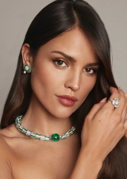 Eiza González photo